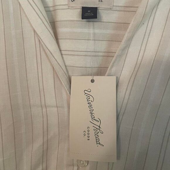 Universal-thread Women's White and Cream Dress - Picture 2 of 3